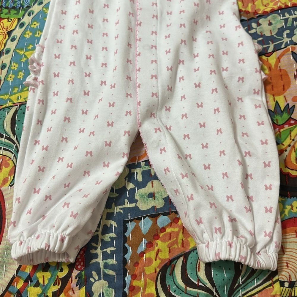 NWT Magnolia Baby Ruffle Converter Gown size Newborn 🎀🎀🎀🎀🎀 - Picture 7 of 8